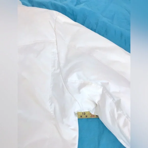 EUC Y2K Bebe crisp white fitted down puffer jacket with silver lining. - Picture 7 of 15